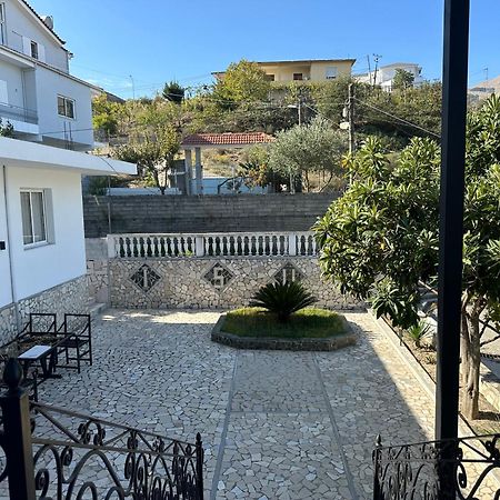 Villa Braho Gjirokastër Buitenkant foto