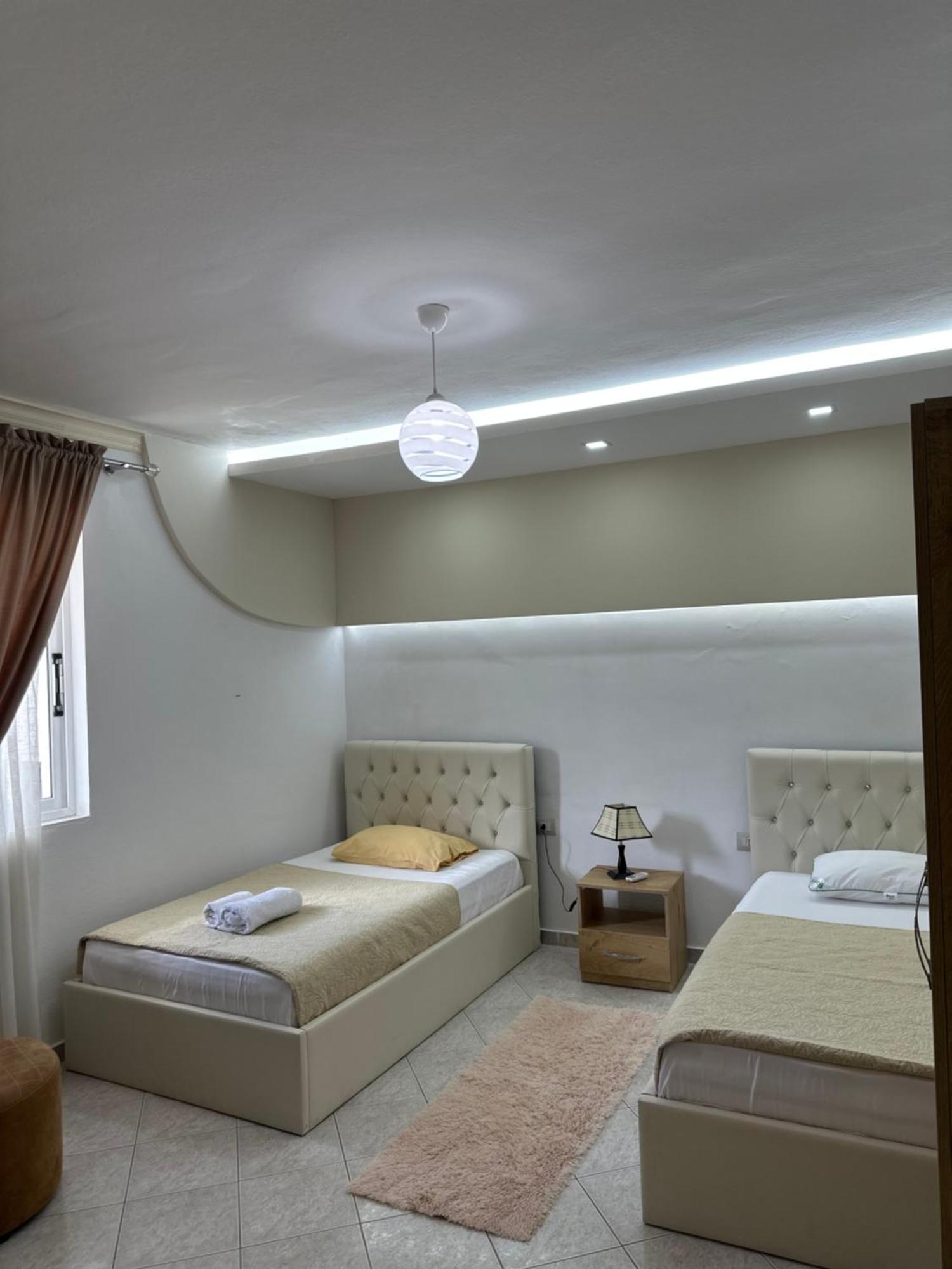 Villa Braho Gjirokastër Buitenkant foto